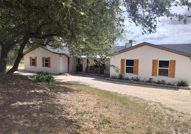Photo 2 of Single family home for sale at 22303 Honeycomb Ln, Leander, TX 78641 | MLS# 2469056 | Listing updated on 2026-10-07