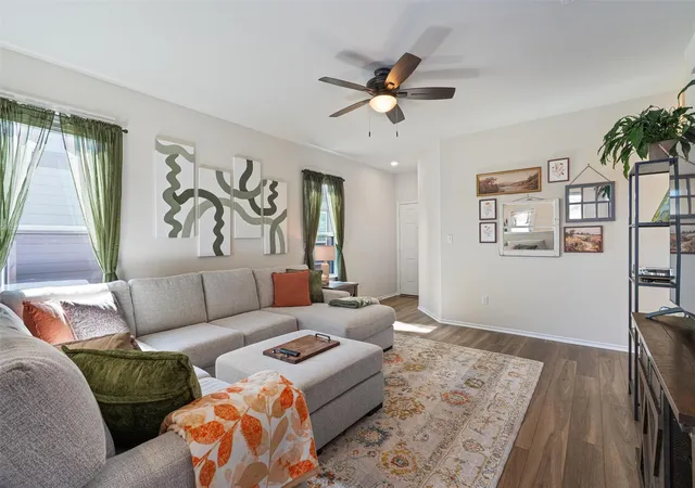 Photo 4 of Single family home for sale at 715 Papaya Dr, Buda, TX 78610 | MLS# 3148900 | Listing updated on 2026-10-09