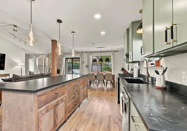Photo 1 of Single family home for sale at 9706 Woodshire Dr, Austin, TX 78748 | MLS# 9598854 | Listing updated on 2026-10-10