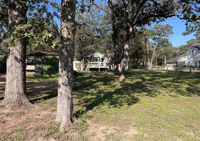 Photo 3 of Manufactured home for sale at 242 Shadow Oak Dr, Bastrop, TX 78602 | MLS# 6656180 | Listing updated on 2026-10-12