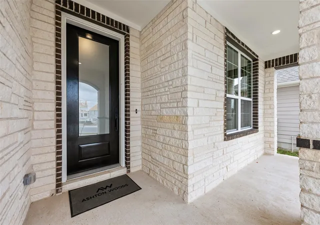 Photo 4 of Single family home for sale at 17237 Chiquito St, Pflugerville, TX 78660 | MLS# 7825193 | Listing updated on 2026-10-06
