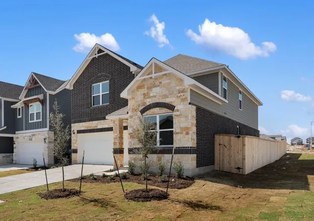Photo 2 of Single family home for sale at 1909 Fannie Rd, Georgetown, TX 78633 | MLS# 5258836 | Listing updated on 2026-10-06