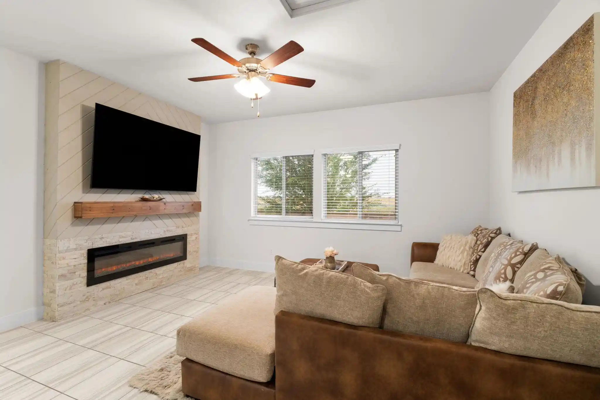 Listing Photo 2 - Condo for sale in 567 White Steppe Wy located at 567 White Steppe Wy, Georgetown, TX 78626 - Unit #26
