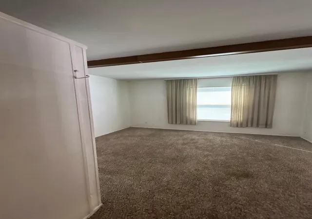 Photo 4 of Single family home for sale at 4127 Scarlet Oak Dr, San Antonio, TX 78220 | MLS# 8277023 | Listing updated on 2026-10-06