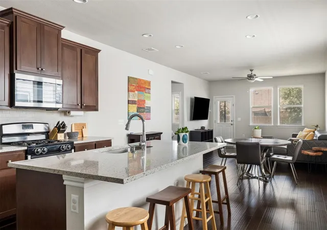 Photo 1 of Single family home for sale at 11917 Cimaizon Dr, Austin, TX 78725 | MLS# 1917131 | Listing updated on 2026-10-06
