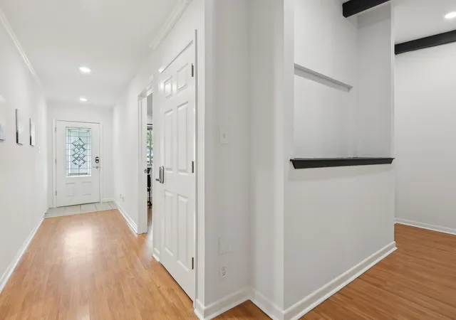 Photo 3 of Single family home for sale at 8911 Pointer Ln, Austin, TX 78758 | MLS# 2221982 | Listing updated on 2026-10-08