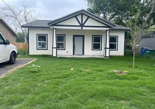 Photo 2 of Single family home for sale at 614 Pecan Valley Dr, San Antonio, TX 78220 | MLS# 7174103 | Listing updated on 2026-10-12