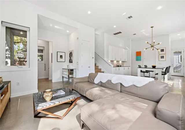 Condo for sale at 510 El Paso St #A, Austin, TX 78704 | MLS# 6387694