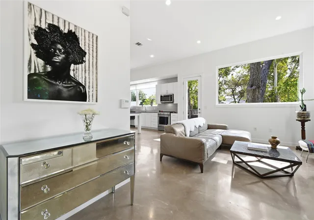 Photo 1 of Condo for sale at 510 El Paso St #A, Austin, TX 78704 | MLS# 6387694 | Listing updated on 2026-10-09