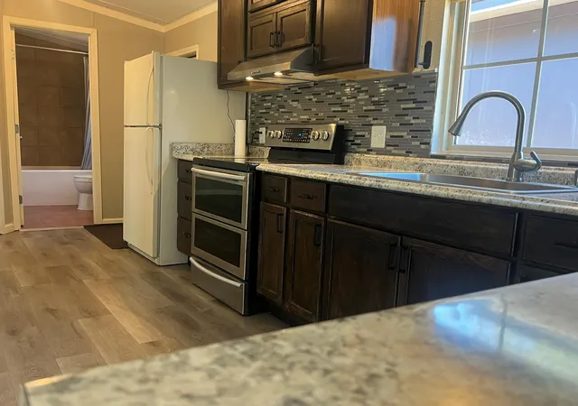 Photo 4 of Manufactured home for sale at 105 Oak Ln, Dripping Springs, TX 78620 | MLS# 1388812 | Listing updated on 2026-10-08