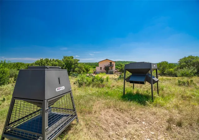 Photo 4 of Single family home for sale at 258 Korn Pasture Ln, Mason, TX 76856 | MLS# 2172761 | Listing updated on 2026-10-07