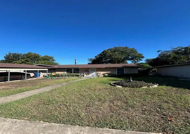 Photo 1 of Single family home for sale at 4923 Stoneleigh Dr, San Antonio, TX 78220 | MLS# 2813328 | Listing updated on 2026-10-07