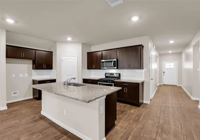 Photo 3 of Single family home for sale at 127 Sky Meadows Cir, San Marcos, TX 78666 | MLS# 9717505 | Listing updated on 2026-10-07