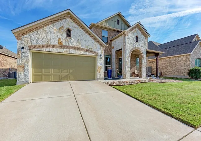 Photo 2 of Single family home for sale at 518 Rosedale Blvd, Georgetown, TX 78628 | MLS# 2083729 | Listing updated on 2026-10-23