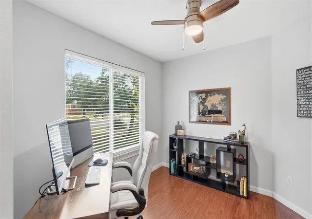 Photo 4 of Single family home for sale at 5513 Kayview Dr, Austin, TX 78749 | MLS# 2195095 | Listing updated on 2026-10-08