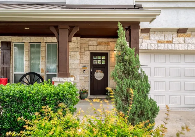 Photo 3 of Single family home for sale at 3040 Sachen St SW, Georgetown, TX 78626 | MLS# 2579781 | Listing updated on 2026-10-20