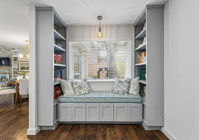 Photo 3 of Townhouse for sale at 8305 Summer Pl Dr, Austin, TX 78759 | MLS# 7907106 | Listing updated on 2026-10-07