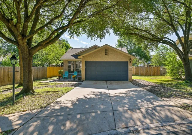 Single family home for sale at 1804 Monks Tale Ct, Austin, TX 78748 | MLS# 2656103