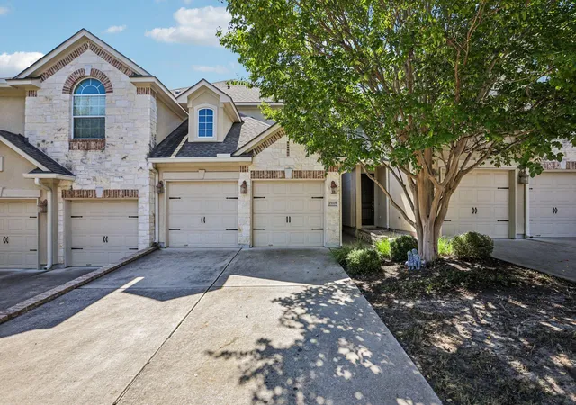 Photo 1 of Condo for sale at 15319 Glen Heather Dr #903, Lakeway, TX 78734 | MLS# 5065839 | Listing updated on 2026-10-30