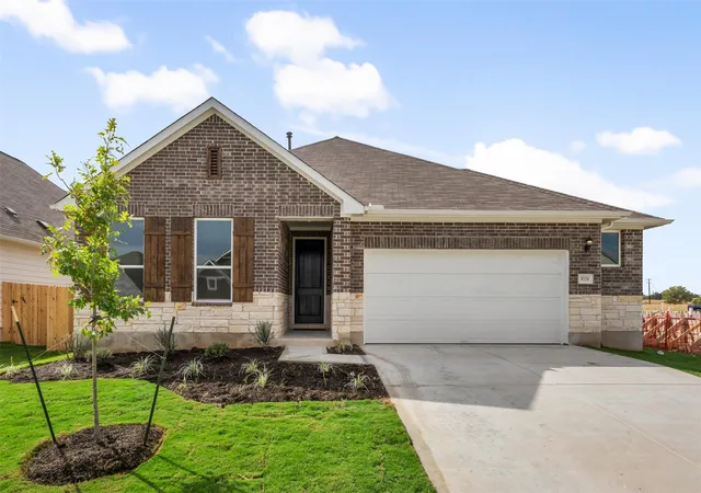 Single family home for sale at 180 Coleto Trl, Bastrop, TX 78602 | MLS# 1173442 | Listing updated on 2026-10-07