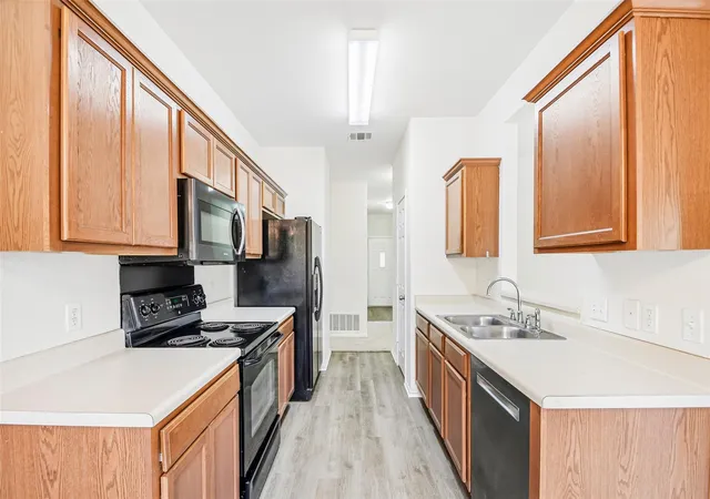 Photo 2 of Single family home for sale at 259 Coal Dr, Jarrell, TX 76537 | MLS# 1647316 | Listing updated on 2026-10-08