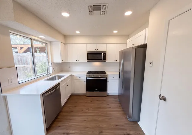 Photo 2 of Single family home for sale at 3702 Kandy Dr, Austin, TX 78749 | MLS# 6909984 | Listing updated on 2026-10-29