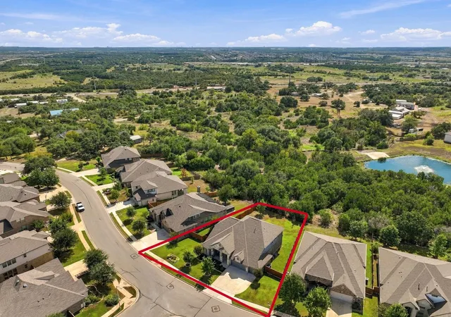Photo 3 of Single family home for sale at 2316 Airport Dr, Leander, TX 78641 | MLS# 7599940 | Listing updated on 2026-10-08