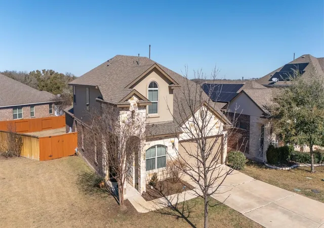 Photo 2 of Single family home for sale at 101 Pecanwood Ct, Georgetown, TX 78626 | MLS# 3993668 | Listing updated on 2026-10-10