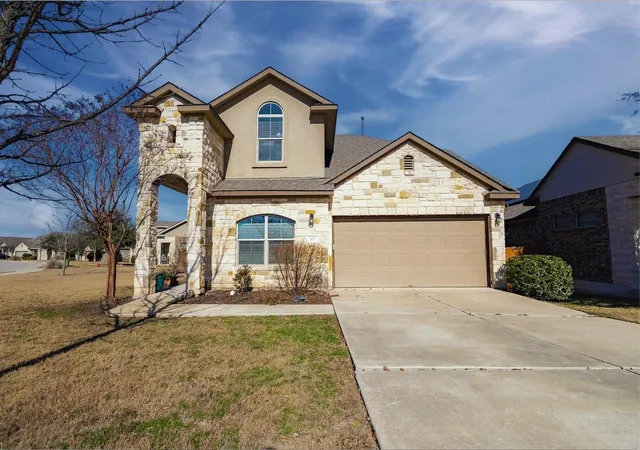 Photo 3 of Single family home for sale at 101 Pecanwood Ct, Georgetown, TX 78626 | MLS# 3993668 | Listing updated on 2026-10-10