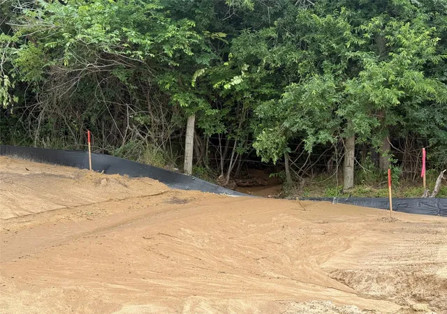 Photo 2 of Land for sale at 712 N Wilcox St, Rockdale, TX 76567 | MLS# 6391299 | Listing updated on 2026-10-06