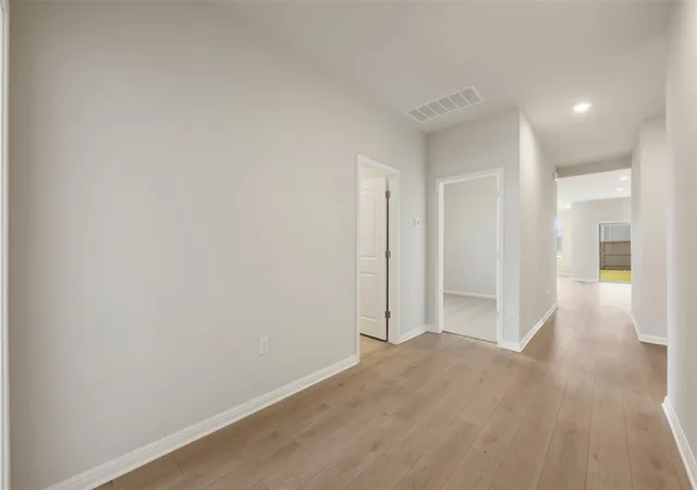 Photo 4 of Single family home for sale at 136 Jans Way, Georgetown, TX 78626 | MLS# 8035922 | Listing updated on 2026-10-10