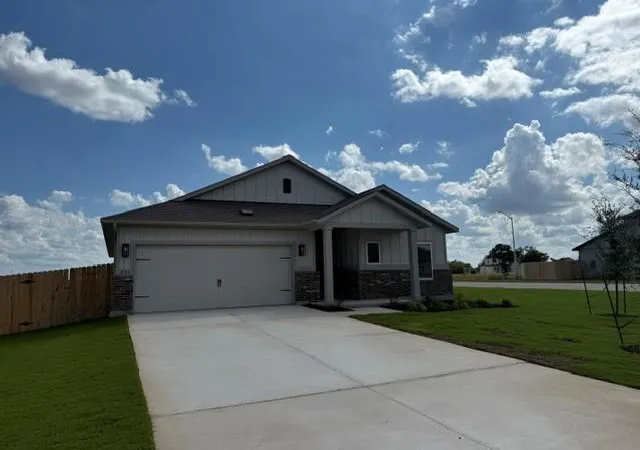 Photo 2 of Single family home for sale at 205 Gene Ray, Bertram, TX 78605 | MLS# 3082383 | Listing updated on 2026-10-07