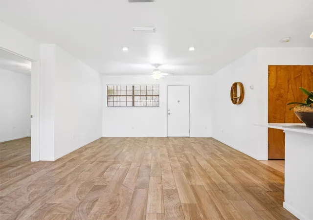Photo 4 of Condo for sale at 2301 Lawnmont Ave #1, Austin, TX 78756 | MLS# 6603301 | Listing updated on 2026-10-08