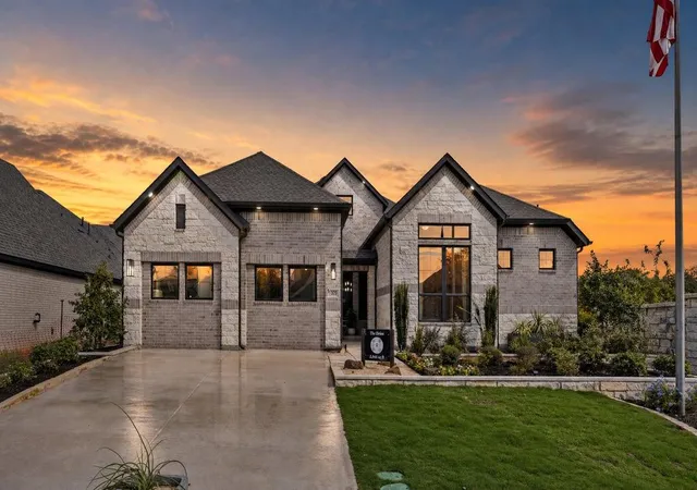 Single family home for sale at 216 Firethorn Cv, Marble Falls, TX 78654 | MLS# 1093739