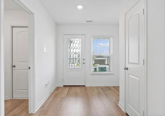 Photo 1 of Single family home for sale at 120 Morrison Dr, Jarrell, TX 76537 | MLS# 5947144 | Listing updated on 2026-10-08