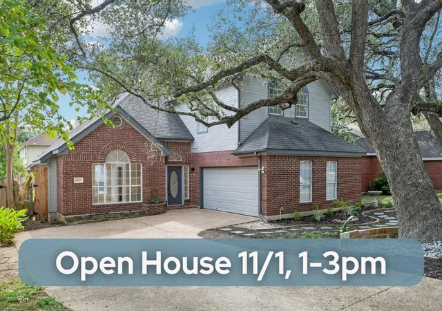 Single family home for sale at 6207 John Chisum Ln, Austin, TX 78749 | MLS# 4785548