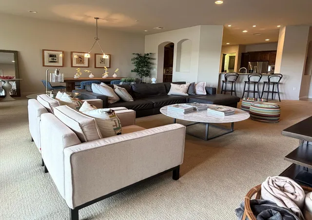 Listing Photo 4 - Condo for sale in building located at 312 Marina Vlg Cv, Lakeway, TX 78734 - Unit #312