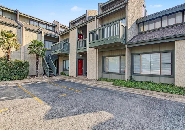 Photo 1 of Condo for sale at 601 Nelray Blvd #17, Austin, TX 78751 | MLS# 3383186 | Listing updated on 2026-10-09