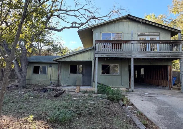 Single family home for sale at 18210 Lura Ln, Jonestown, TX 78645 | MLS# 6755591