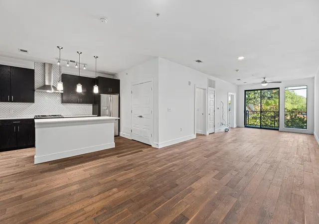 Photo 3 of Condo for sale at 1615 E 7th Street #202, Austin, TX 78702 | MLS# 1546072 | Listing updated on 2026-10-10
