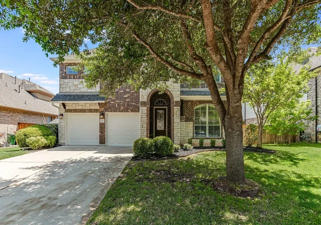 Photo 2 of Single family home for sale at 2417 Turtle Mountain Bnd, Austin, TX 78748 | MLS# 1717177 | Listing updated on 2026-10-09