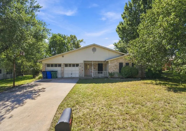 Photo 1 of Single family home for sale at 2105 Mildred Dr, Taylor, TX 76574 | MLS# 1901772 | Listing updated on 2026-10-08