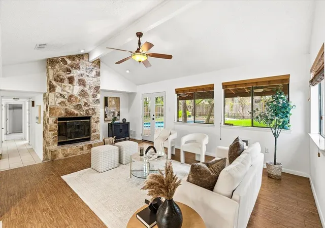 Photo 3 of Single family home for sale at 6002 Salton Dr, Austin, TX 78759 | MLS# 4292357 | Listing updated on 2026-10-26