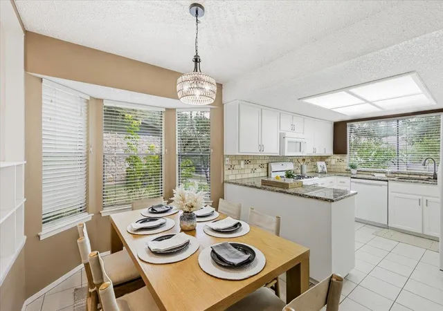 Photo 4 of Single family home for sale at 6002 Salton Dr, Austin, TX 78759 | MLS# 4292357 | Listing updated on 2026-10-26