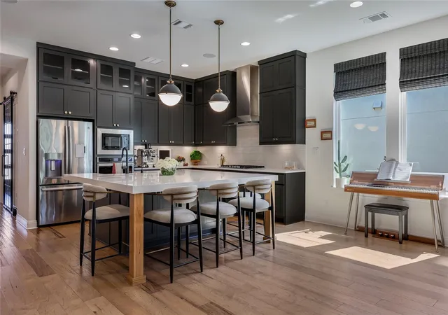 Photo 1 of Single family home for sale at 214 Gulfton St, Austin, TX 78738 | MLS# 2325071 | Listing updated on 2026-10-30