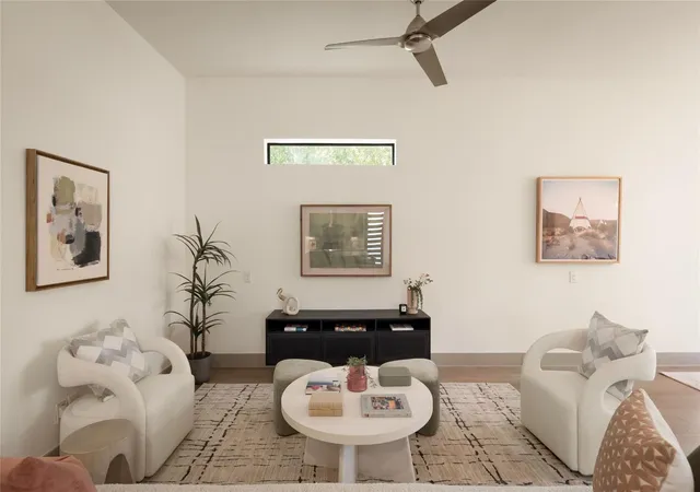 Photo 2 of Single family home for sale at 2011 Peoples St #B, Austin, TX 78702 | MLS# 5162538 | Listing updated on 2026-10-30