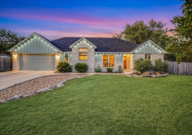 Photo 3 of Single family home for sale at 36 Ridgewood Cir, Wimberley, TX 78676 | MLS# 4821138 | Listing updated on 2026-10-09