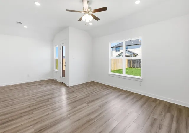 Photo 2 of Single family home for sale at 112 Hazy View Rd, San Marcos, TX 78666 | MLS# 6823950 | Listing updated on 2026-10-07
