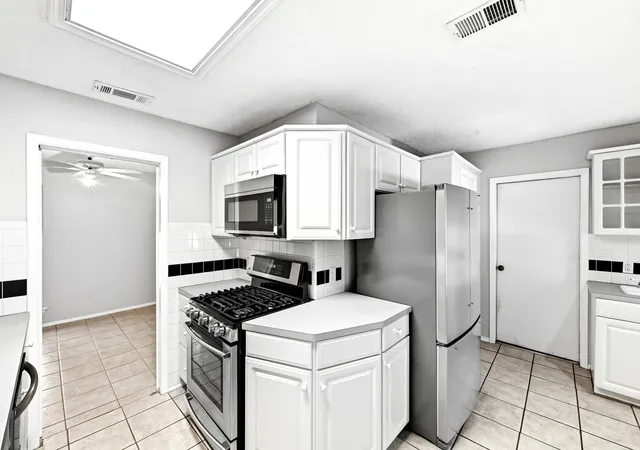 Photo 4 of Single family home for sale at 11601 Oak Hvn Cv, Austin, TX 78753 | MLS# 2187861 | Listing updated on 2026-10-08