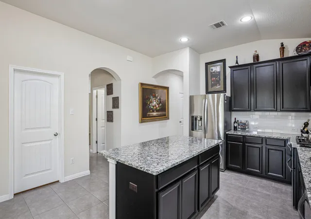 Photo 3 of Single family home for sale at 116 Mauldin St, Georgetown, TX 78628 | MLS# 9583358 | Listing updated on 2026-10-19